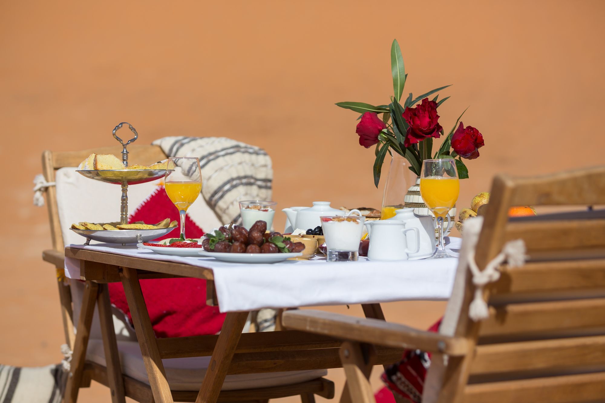 Merzouga Luxury Desert Lodge Taouz Bagian luar foto